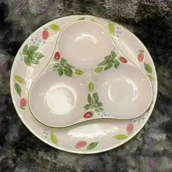 Country Berried Mikasa serving dish and pickle  dish - Picture 11 of 15